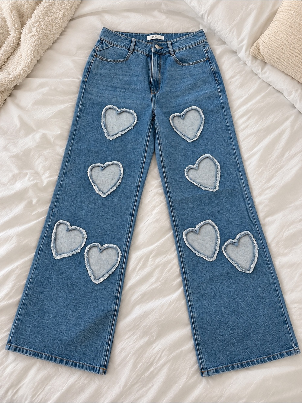 JW PEI Heart Patch Wide Leg Jeans Size 10 Blue Denim